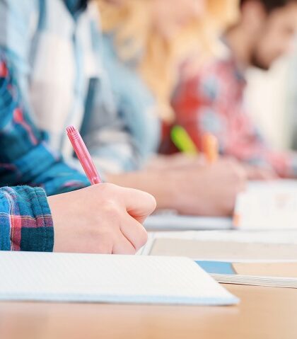Cursar la preparatoria para la formación académica